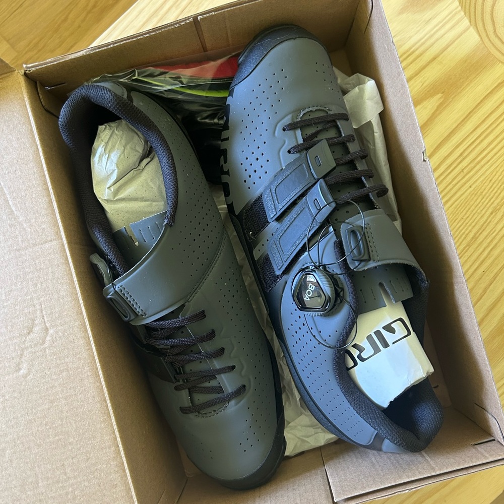 BNIB Giro Code Techlace Bike Shoe